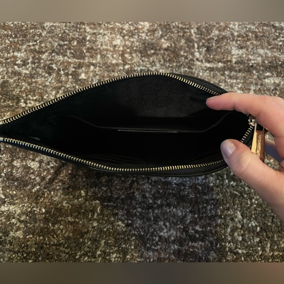 Black Leather Michael Kors Wristlet / Wallet - Picture 3 of 4